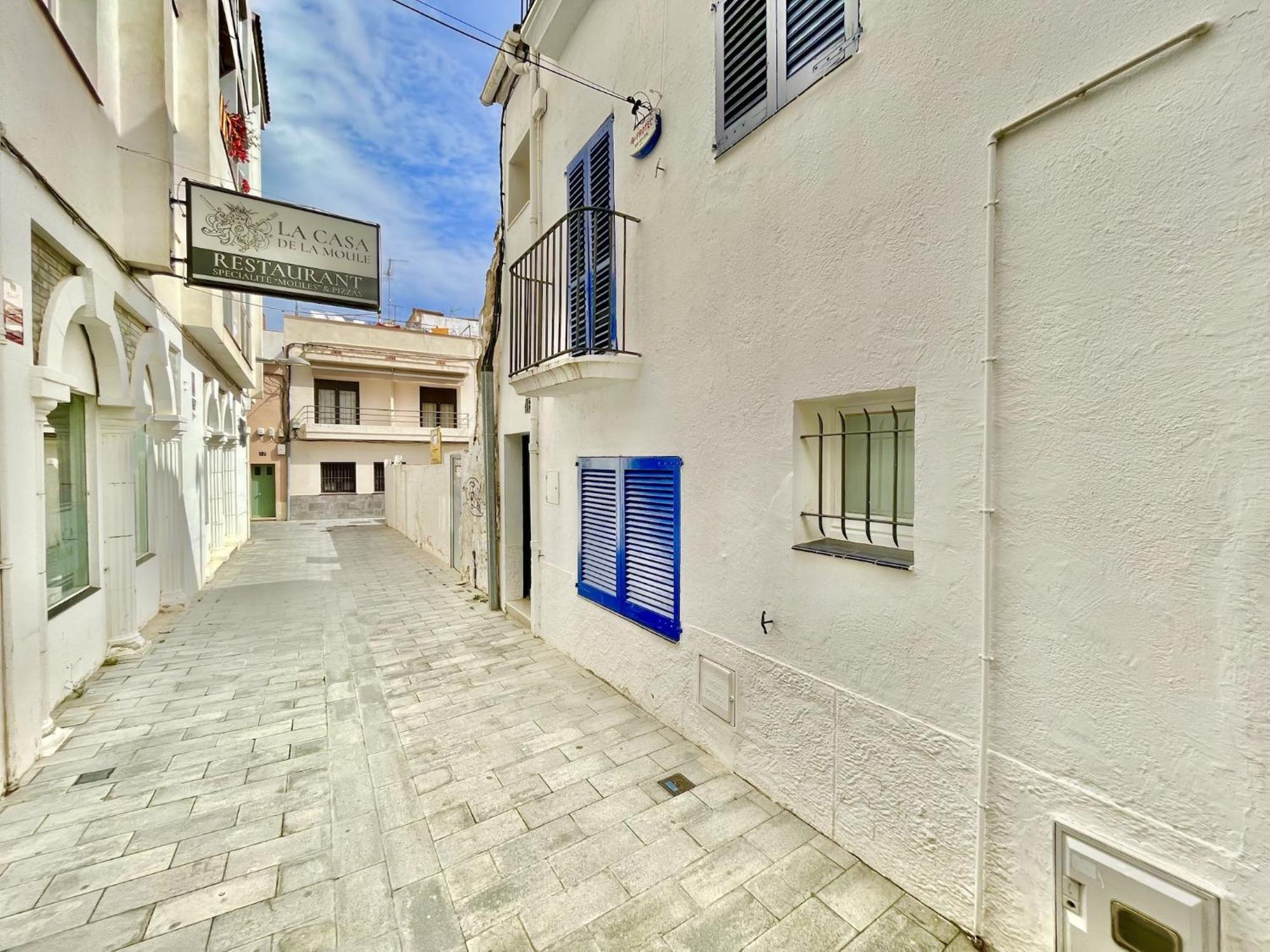 Spacious Near