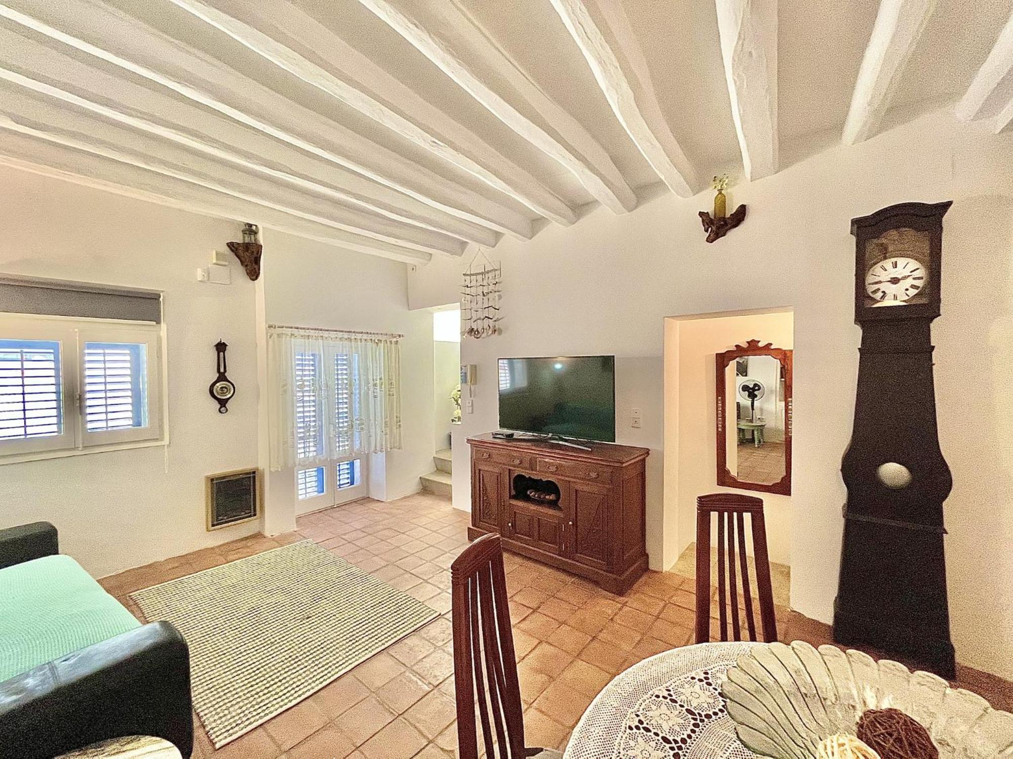 Spacious Near